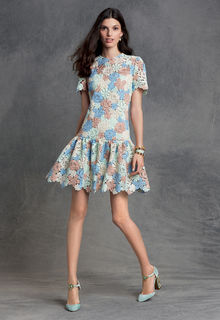 Giulia Manini - Dolce & Gabbana Fall/Winter 2015 - 2016 Giulia Manini - Dolce & Gabbana Fall/Winter 2015 - 2016