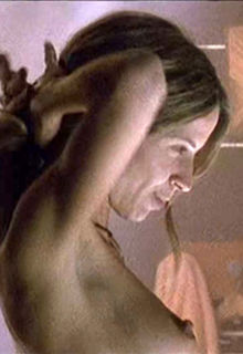 Silke Hornillos topless in Camara oscura (2003) Silke Hornillos topless in Camara oscura (2003)