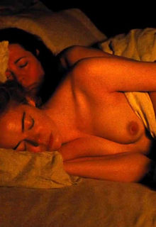 Emma Stone nude tits in The Favourite (2018) Emma Stone nude tits in The Favourite (2018)