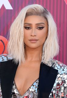 Blonde Shay Mitchell leggy at 2019 iHeartRadio Music Awards in LA - March 14, 2019 Blonde Shay Mitchell leggy at 2019 iHeartRadio Music Awards in LA - March 14, 2019