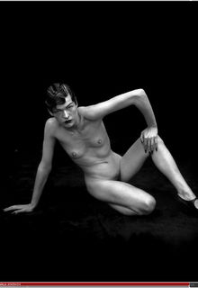 Milla Jovovich fully nude, shows her small tits, ass and hairy pussy Milla Jovovich fully nude, shows her small tits, ass and hairy pussy