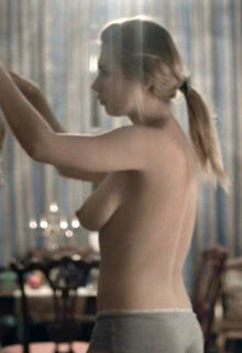 Anna Tsukanova-Kott nude tits in Parallelnye pryamye peresekayutsya v beskonechnosti (2015) Anna Tsukanova-Kott nude tits in Parallelnye pryamye peresekayutsya v beskonechnosti (2015)