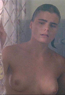 Mariel Hemingway shows her nude tits at The Mean Season (1985) Mariel Hemingway shows her nude tits at The Mean Season (1985)
