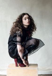 Lily Collins - Massimo Leardini for D La Republica Magazine - September 2019 Lily Collins - Massimo Leardini for D La Republica Magazine - September 2019