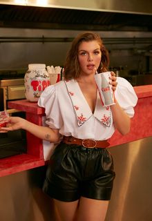 Julia Fox sexy for Interview Magazine - December 2019 Julia Fox sexy for Interview Magazine - December 2019