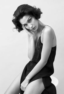 Bella Hadid sexy for I-D Magazine 2020 Bella Hadid sexy for I-D Magazine 2020