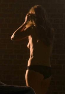Kerry Condon topless at Ray Donovan s07e08 (2019-2020) Kerry Condon topless at Ray Donovan s07e08 (2019-2020)