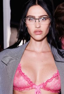 Amelia Gray Hamlin in see through pink bra for The Attico show, Milan Womenswear Spring∕Summer 2026 - September 26, 2025 Amelia Gray Hamlin in see through pink bra for The Attico show, Milan Womenswear Spring∕Summer 2026 - September 26, 2025