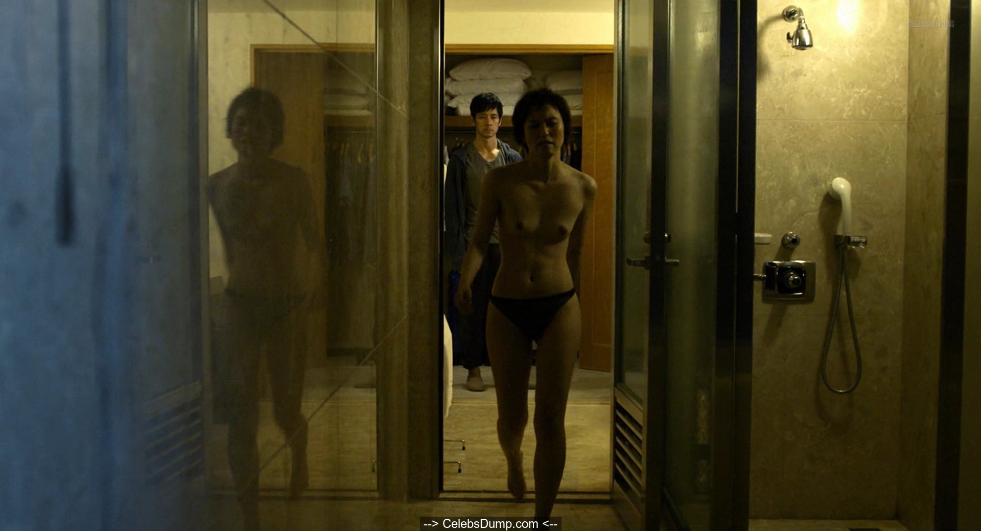 Sayuri Oyamada naked in While the Women Are Sleeping (2016). 