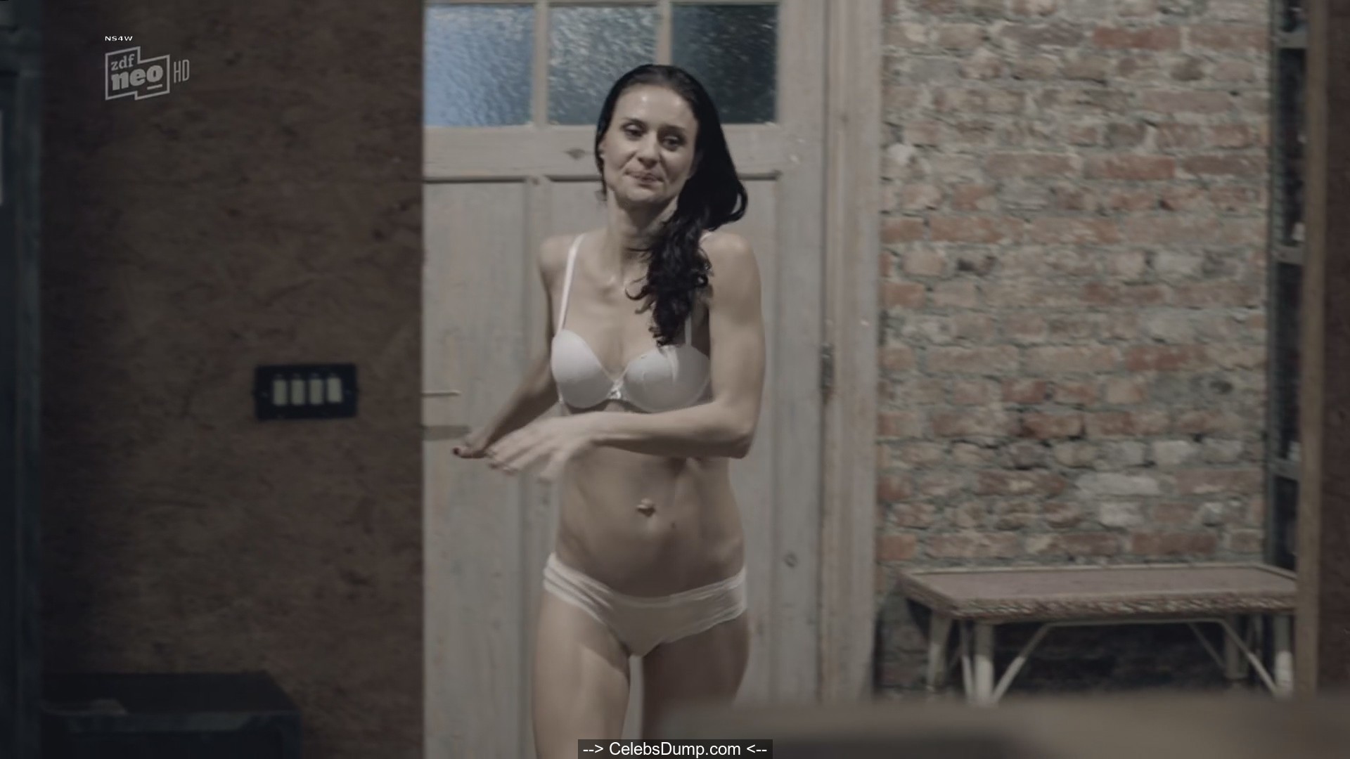 Marie Ronnebeck topless in Professor T.: Tamara (2017) Celeb