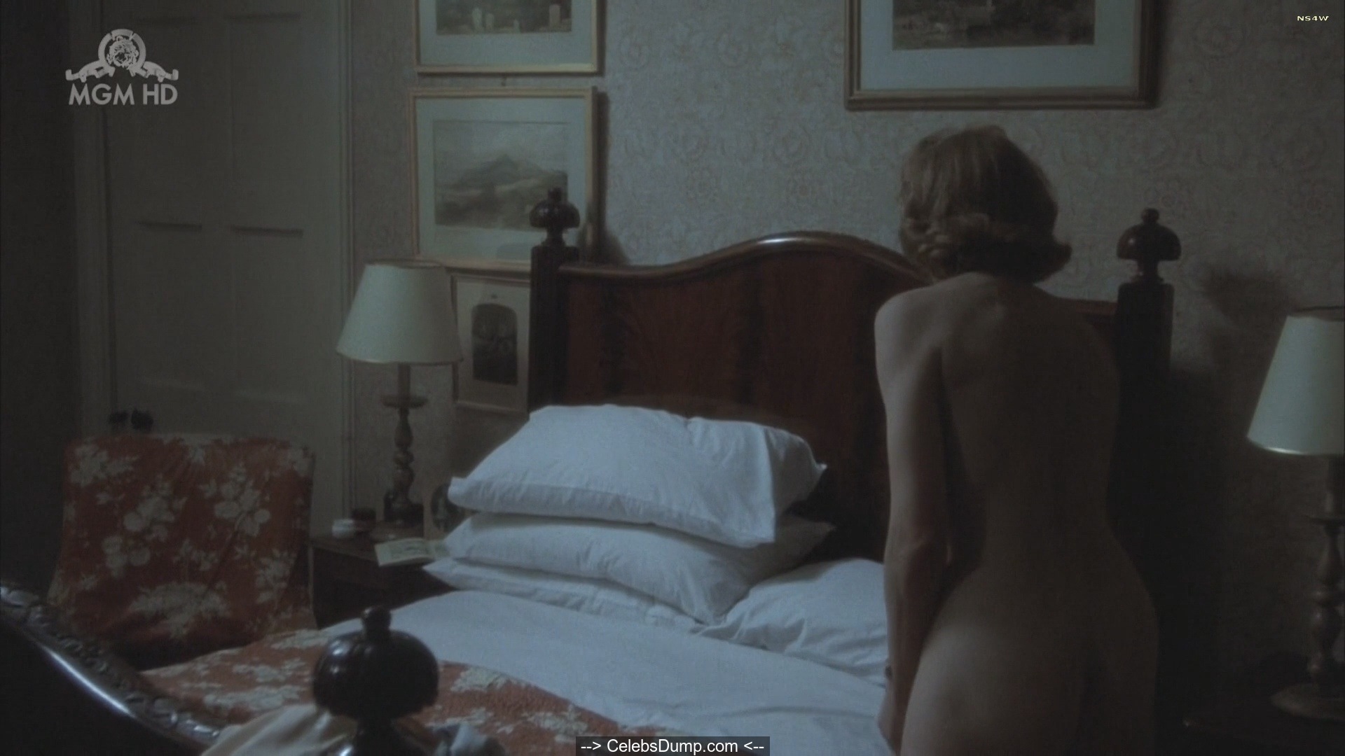 Vanessa Redgrave nude scenes from Yanks (1979) .