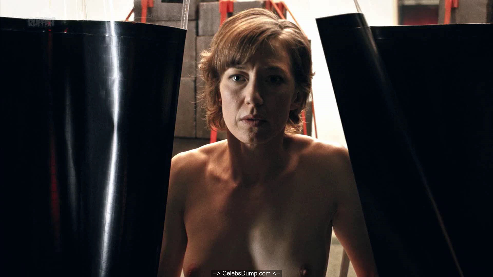 Coon nudes carrie Carrie Coon