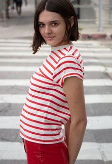 Charlotte Lawrence - Hanes x Karla Stripes Collection 2019 Charlotte Lawrence - Hanes x Karla Stripes Collection 2019
