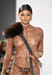 Danielle Herrington walks the runway for the LaQuan Smith Fashion Show - February 10, 2019 Danielle Herrington walks the runway for the LaQuan Smith Fashion Show - February 10, 2019
