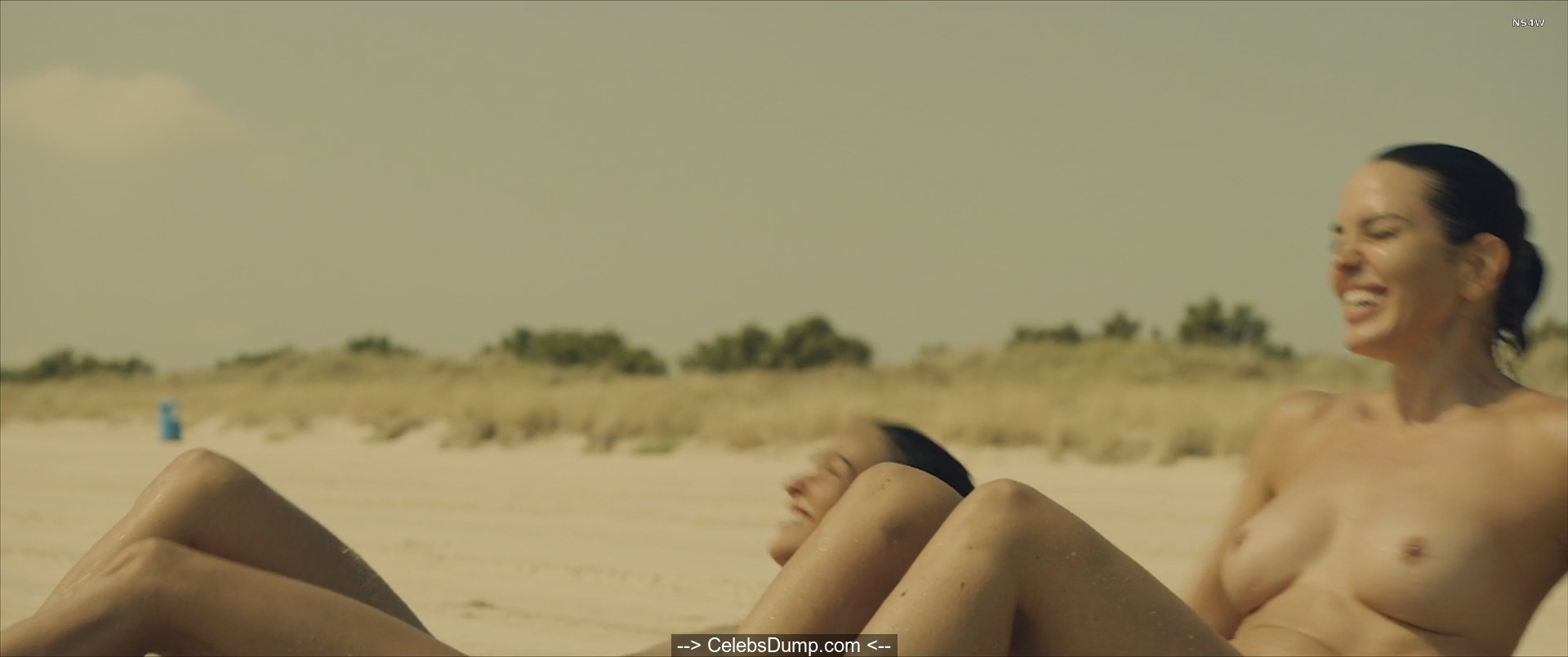 Veronica Sanchez and Marta Milans topless on a beach in El embarcadero s01 ...