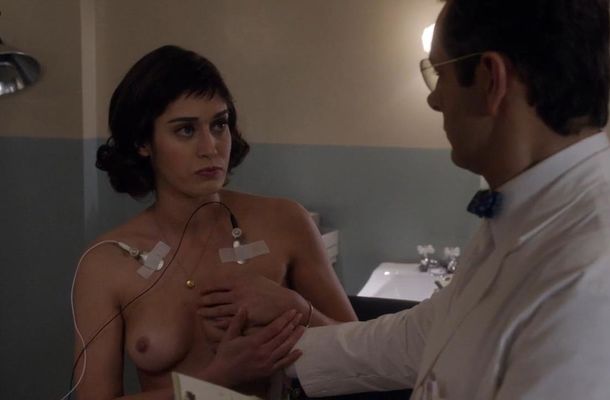 Lizzy caplan leaked nude