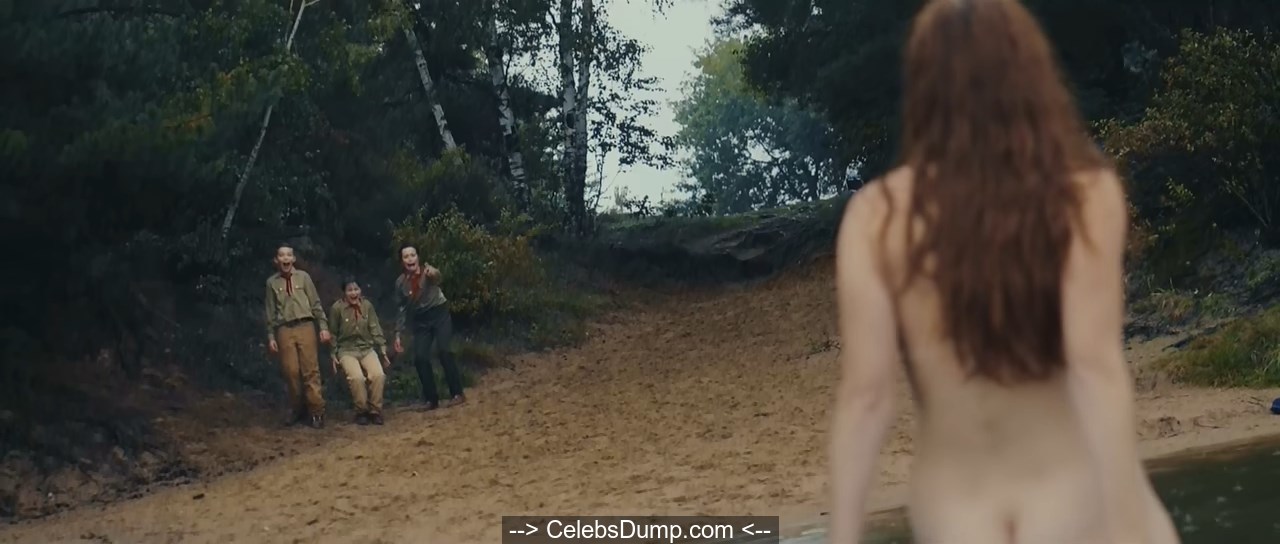 Kamila Janovicova shows her nude ass in Bobr (2018) .