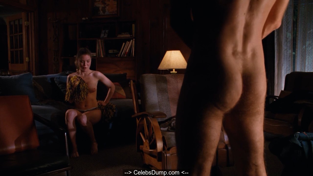 Kaitlin Doubleday shows her nude tits in Hung s03e03-08 (2011) .