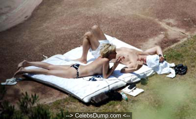Leaked sharon stone nude topless beach photos 2021