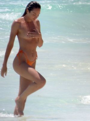 Candice Swanepoel Nude Beach
