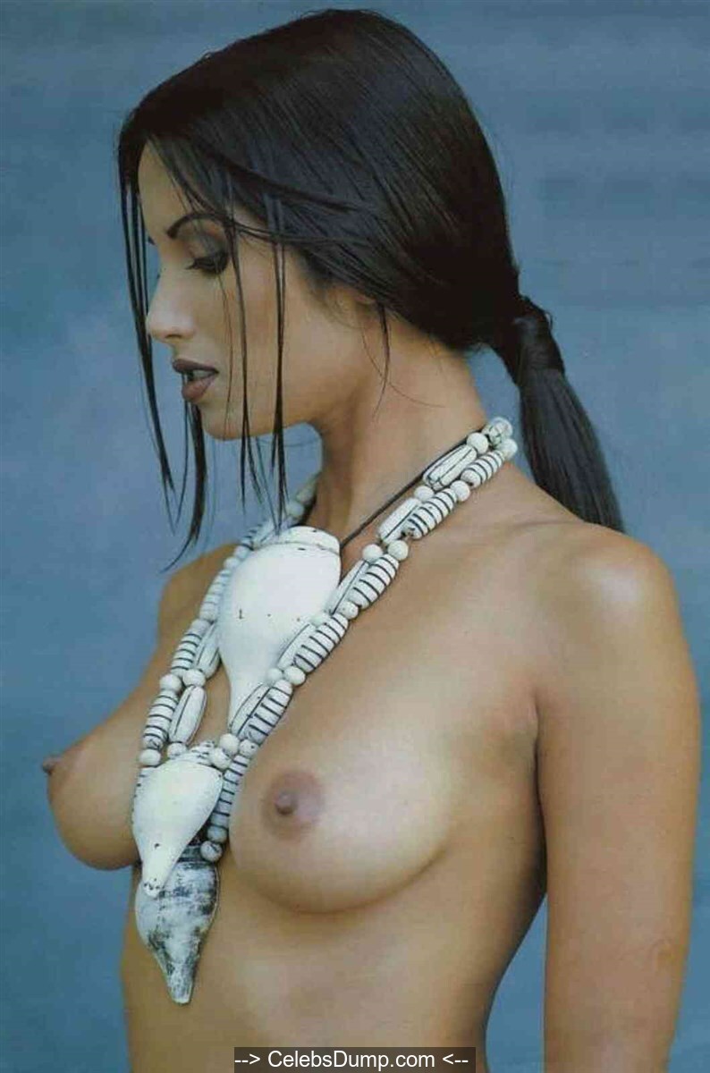 Padma lakshmi topless photo