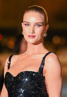 Rosie Huntington-Whiteley attends the Grand Diner du Louvre in Paris - March 04, 2025
