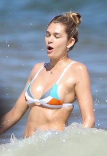 Shayna Terese Taylor enjoys her vacation with friends on the beach in Tulum, Mexico - March 06, 2018