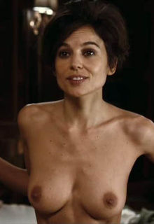 Elena Anaya & Natasha Yarovenko nude at Habitacion en Roma AKA Room in Rome (2010)
