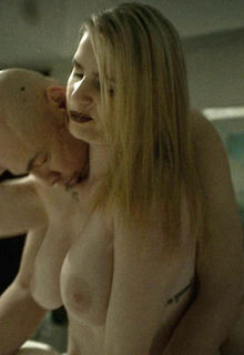 Eugenia Suarez, Abril Cipolat and others nude at En el barro s2e1-8 (2026)