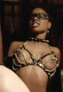 Shanola Hampton topless at Shameless S01E01