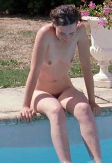 Salome Richard nude at La grande vacance (2018)