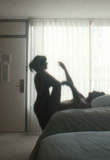 Linda Cardellini naked at DTF St.Louis s1e3 (2026)