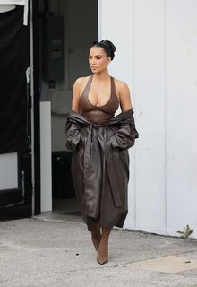 Kim Kardashian hits early morning photoshoot in LA after family Easter celebration - April 06, 2026