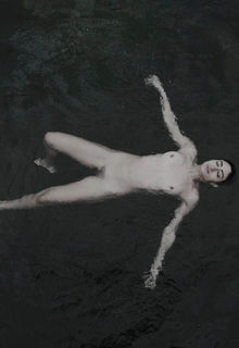 Nairi Hadodo fully nude at La Truite (2021)