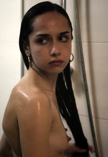Paula Varela, Luisa Fernandez nude at Menina Casilda (2023)