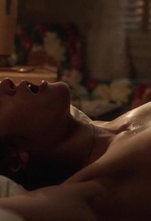 Lizzy Caplan naked at Masters of Sex s01e01 (2013)