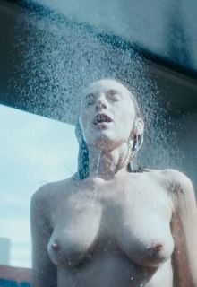 Angela Aguilar Lopez, Sara Batuecas nude at Confesiones Chin Chin (2024)